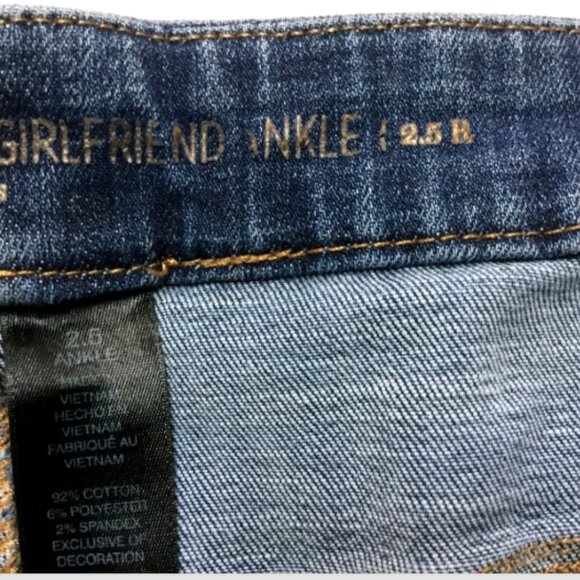 Chico's Siz 0 traditional Size 4 Perfect Stretch Girlfriend Ankle Jeans Slim Leg - Picture 7 of 7